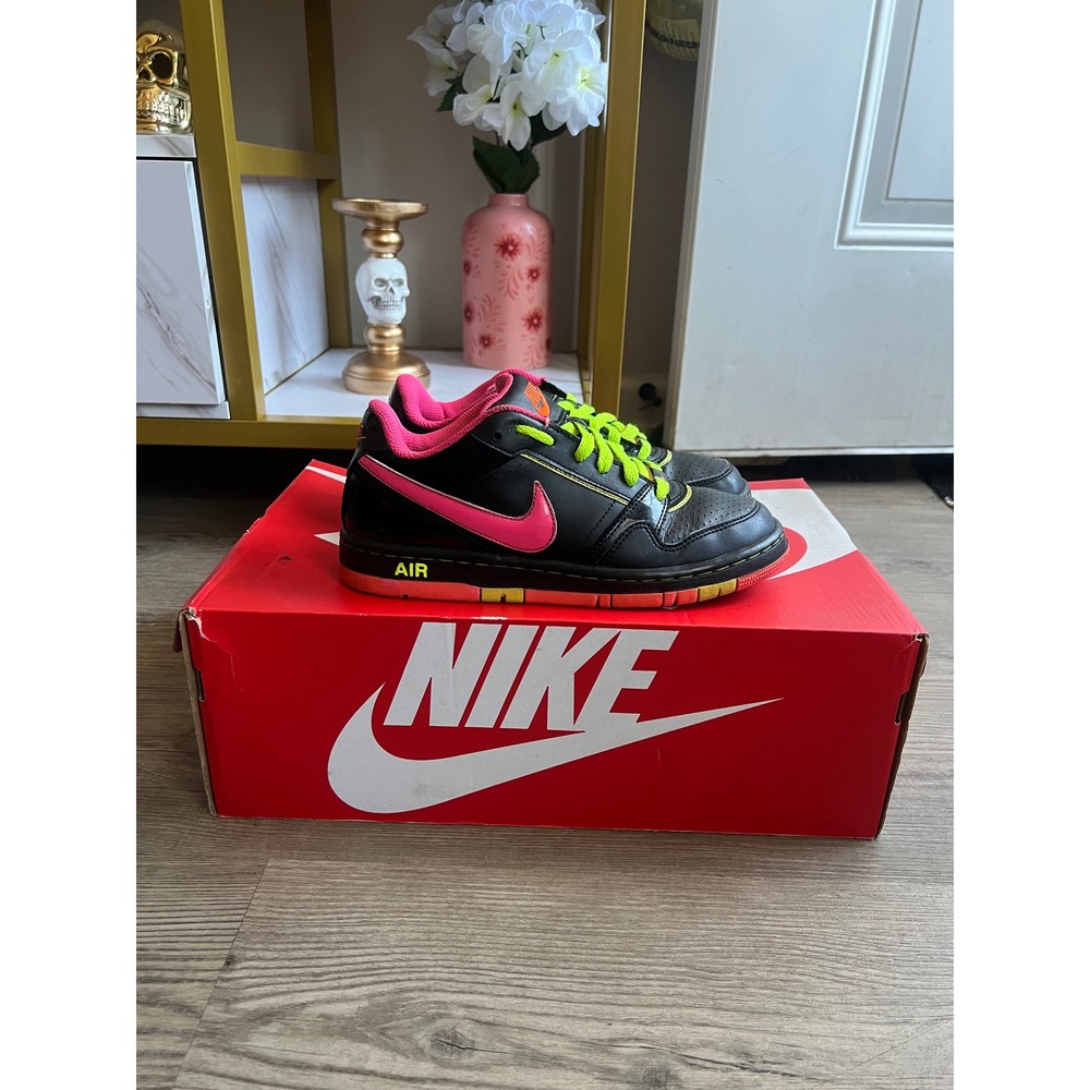 Y2K Nike Air Prestige II Low Women's Neon Black 2009 394656-063 Size 6.5